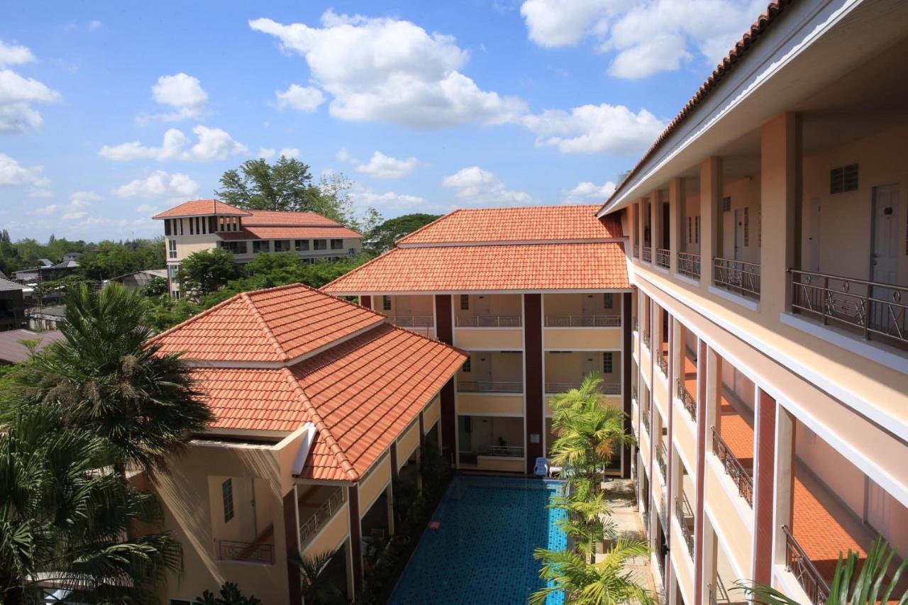 Nattidaplace Hotel Chiangmai Chiang Mai Ngoại thất bức ảnh