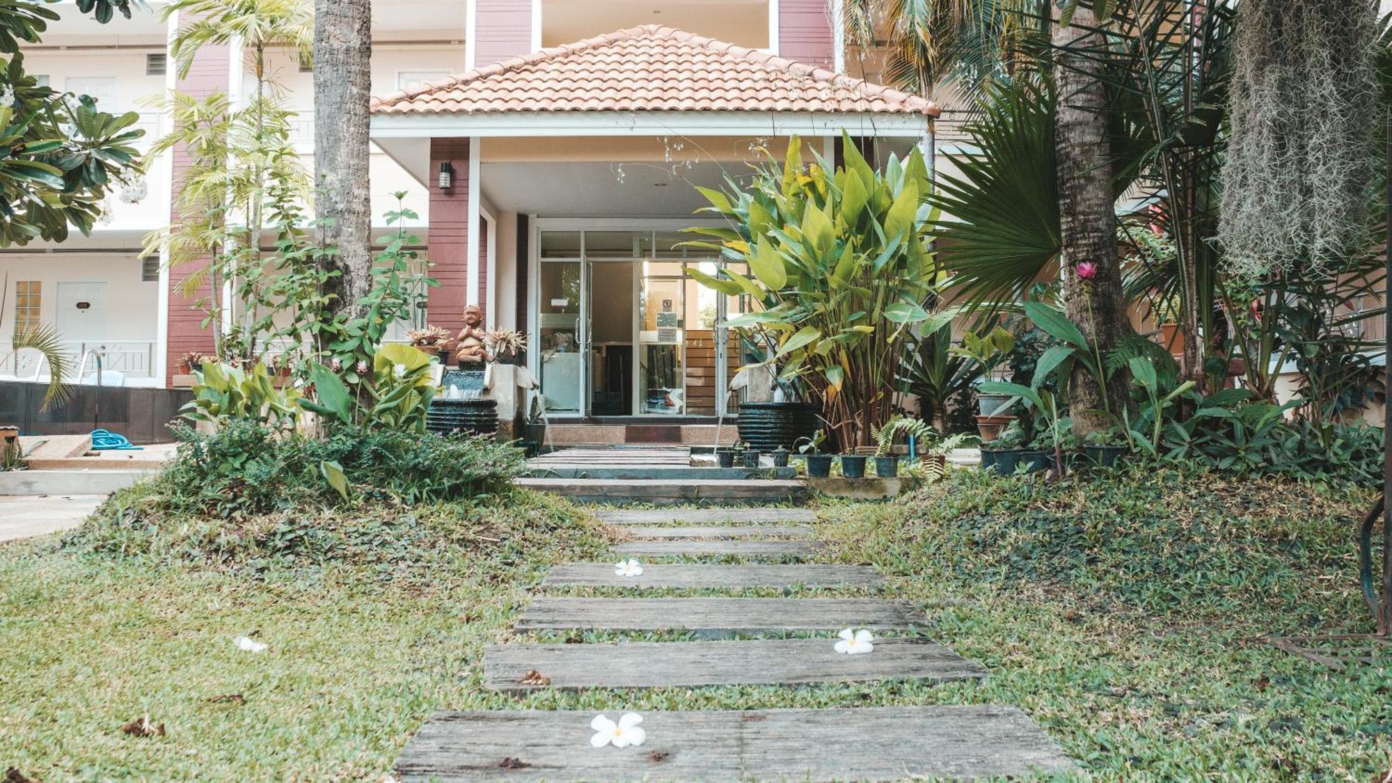 Nattidaplace Hotel Chiangmai Chiang Mai Ngoại thất bức ảnh